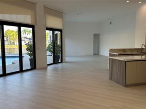 2550 Jardin Ter, Weston FL 33327