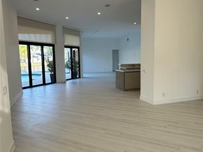 2550 Jardin Ter, Weston FL 33327