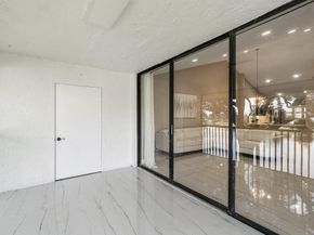 6944 Briarlake Circle 203, Palm Beach Gardens FL 33418