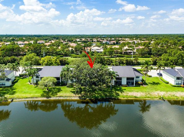 6944 Briarlake Circle 203, Palm Beach Gardens FL 33418