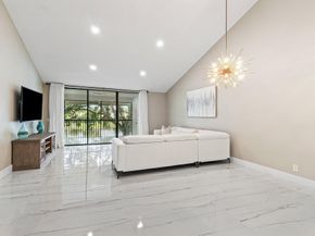 6944 Briarlake Circle 203, Palm Beach Gardens FL 33418