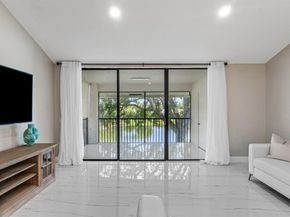 6944 Briarlake Circle 203, Palm Beach Gardens FL 33418