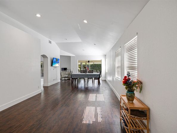 2687 Oak Park Cir, Davie FL 33328