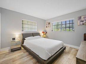 1336 Funston St, Hollywood FL 33019