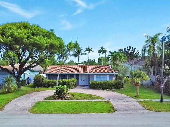 1336 Funston St, Hollywood FL 33019