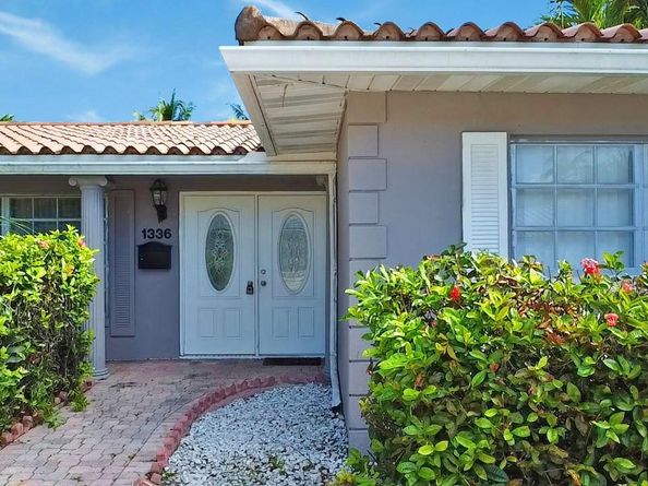 1336 Funston St, Hollywood FL 33019