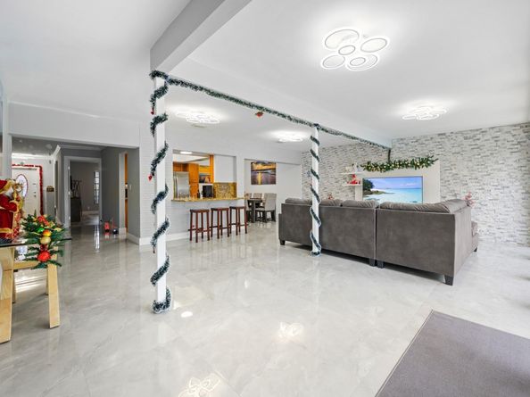 1336 Funston St, Hollywood FL 33019