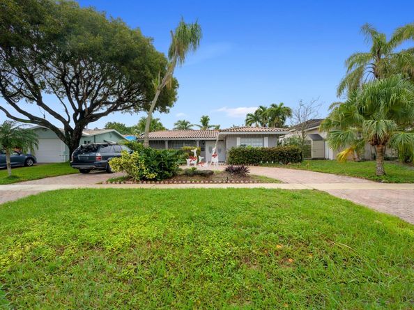 1336 Funston St, Hollywood FL 33019