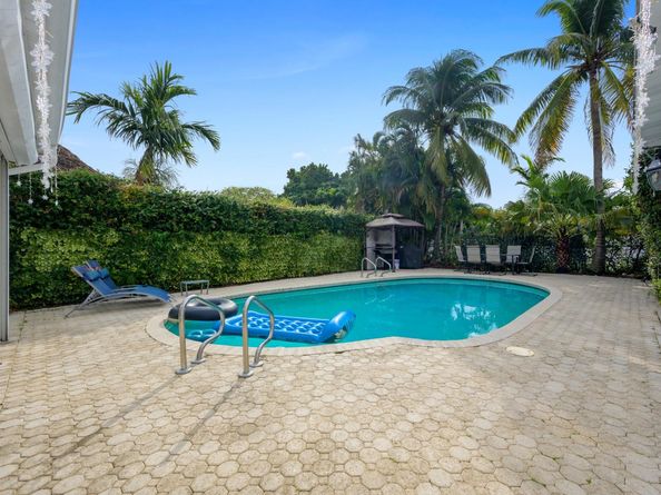 1336 Funston St, Hollywood FL 33019