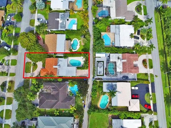 1336 Funston St, Hollywood FL 33019