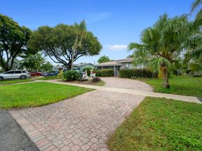 1336 Funston St, Hollywood FL 33019