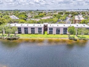 7466 Ashmont Cir 303, Tamarac FL 33321