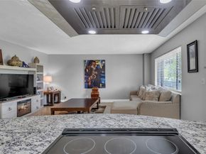 7466 Ashmont Cir 303, Tamarac FL 33321