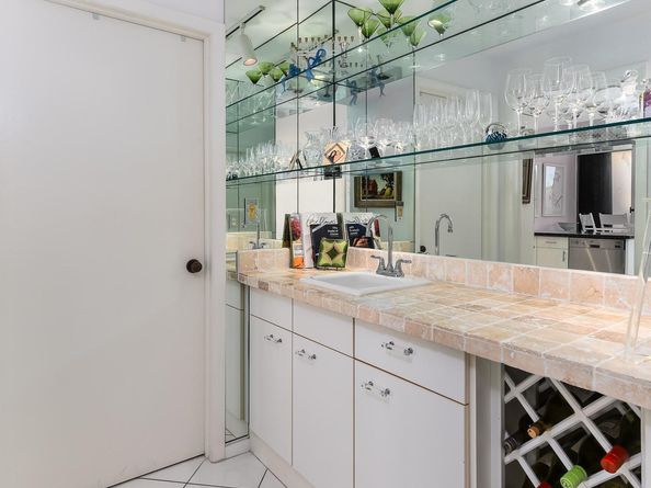 529 S Flagler Drive Th5f, West Palm Beach FL 33401