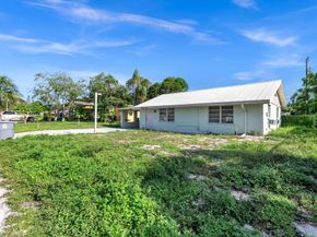 1183 S Ridge Road, Lake Worth FL 33462