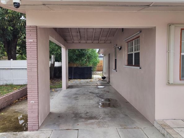 408 SW 24 Avenue, Fort Lauderdale FL 33312