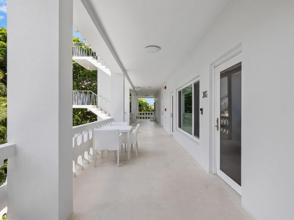 300 S Ocean Boulevard 3f, Palm Beach FL 33480