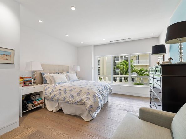 300 S Ocean Boulevard 3f, Palm Beach FL 33480