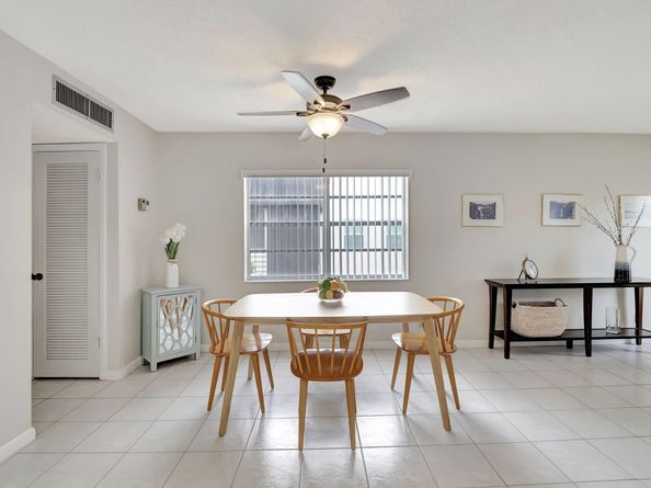 479 Burgundy J, Delray Beach FL 33484