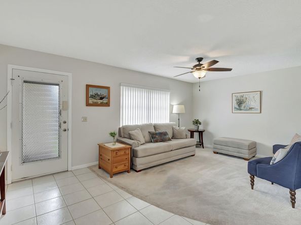479 Burgundy J, Delray Beach FL 33484