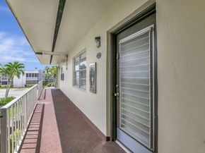 479 Burgundy J, Delray Beach FL 33484