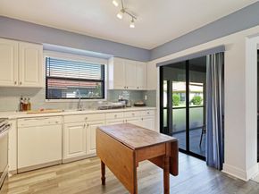 9975 Cherry Tree Terrace B, Boynton Beach FL 33436