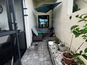 718 SW 88th Ter, Plantation FL 33324