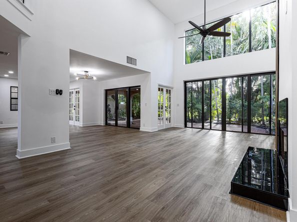 22548 Caravelle Circle, Boca Raton FL 33433