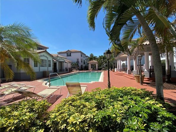 735 SW 148th Ave 1704, Davie FL 33325