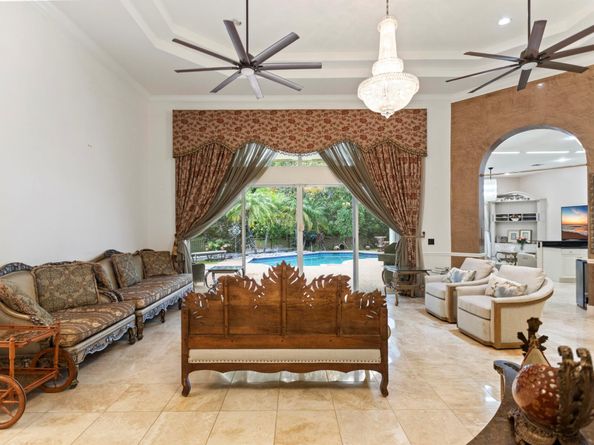 7181 NW 71st Terrace, Parkland FL 33067