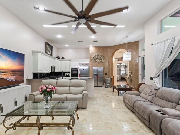 7181 NW 71st Terrace, Parkland FL 33067