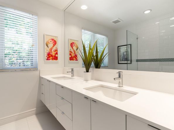 5552 NE 31st Ave, Fort Lauderdale FL 33308
