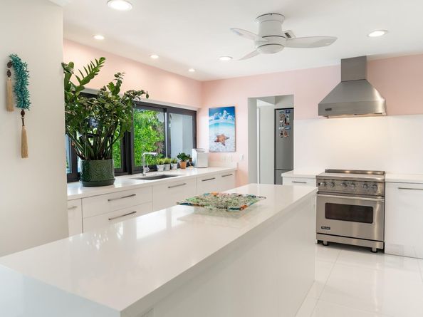 5552 NE 31st Ave, Fort Lauderdale FL 33308