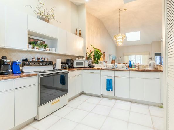 8306 Summersong Ter Terrace B, Boca Raton FL 33496