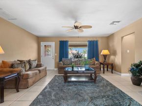 411 SE 2nd Ave, Pompano Beach FL 33060