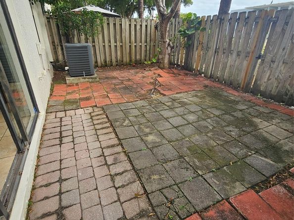 23519 SW 112th Ct, Homestead FL 33032