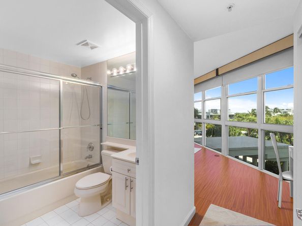 6001 N Ocean Dr 402, Hollywood FL 33019