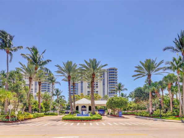 6001 N Ocean Dr 402, Hollywood FL 33019