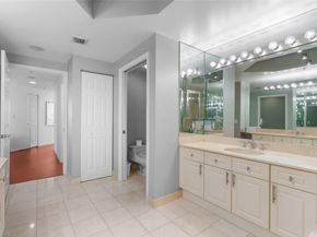 6001 N Ocean Dr 402, Hollywood FL 33019