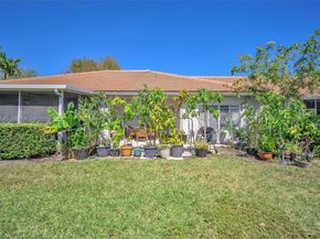 4266 SW 10th Place, Deerfield Beach FL 33442