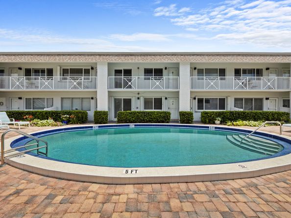 1001 NE 8th Avenue 212, Delray Beach FL 33483