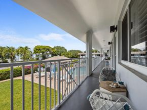 1001 NE 8th Avenue 212, Delray Beach FL 33483