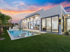 201 NE 27th Drive, Wilton Manors FL 33334