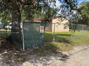 6013 SW 34th Street, Miramar FL 33023