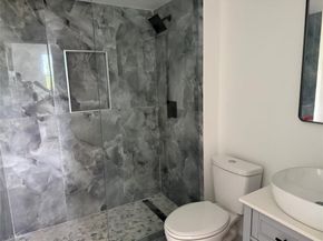 112 Royal Park Drive 4b, Oakland Park FL 33309