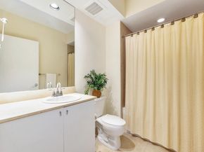 1551 N Flagler Drive 903, West Palm Beach FL 33401