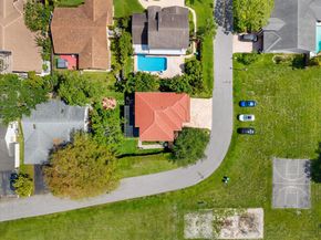 2670 NW 123rd Drive, Coral Springs FL 33065