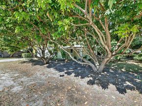 617 NW 43rd Ct, Oakland Park FL 33309