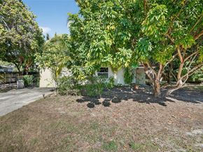 617 NW 43rd Ct, Oakland Park FL 33309