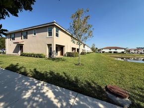 6794 Broadwater Lane Lane, Lake Worth FL 33467